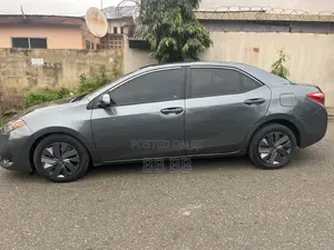 Toyota Corolla 2017 Gray