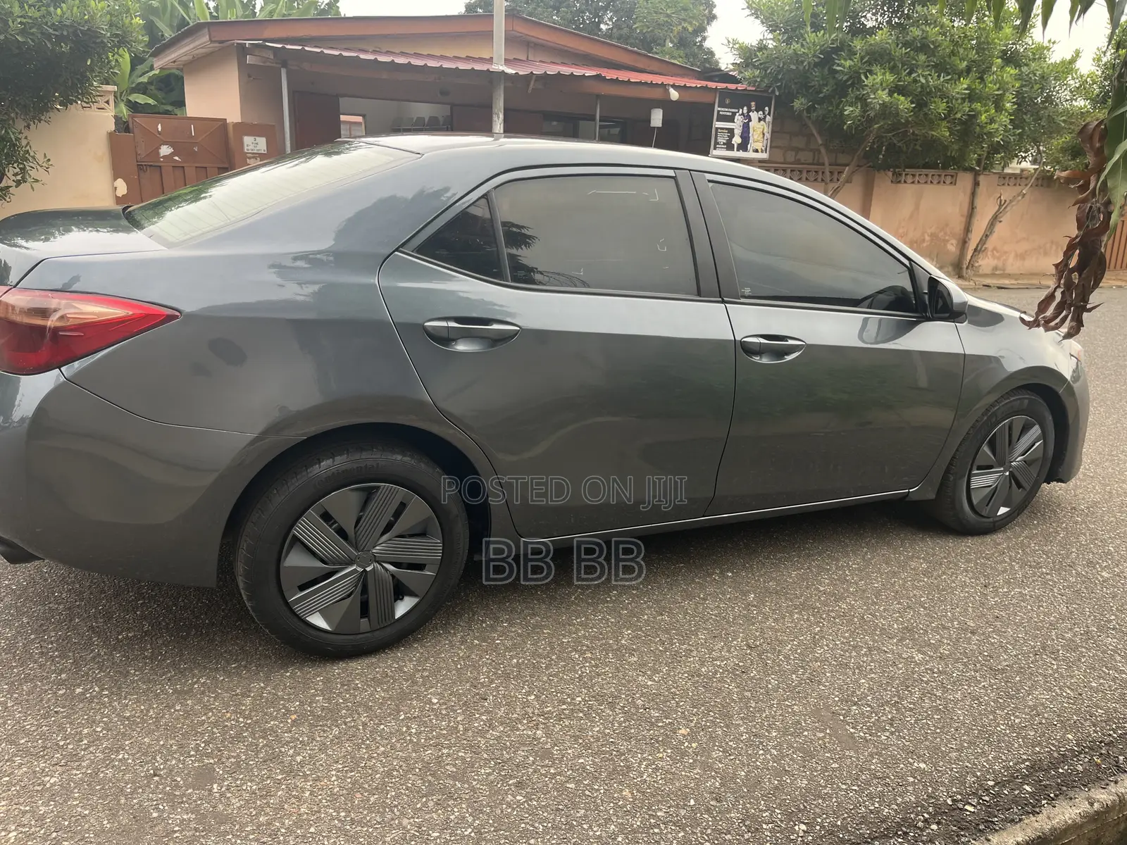Toyota Corolla 2017 Gray