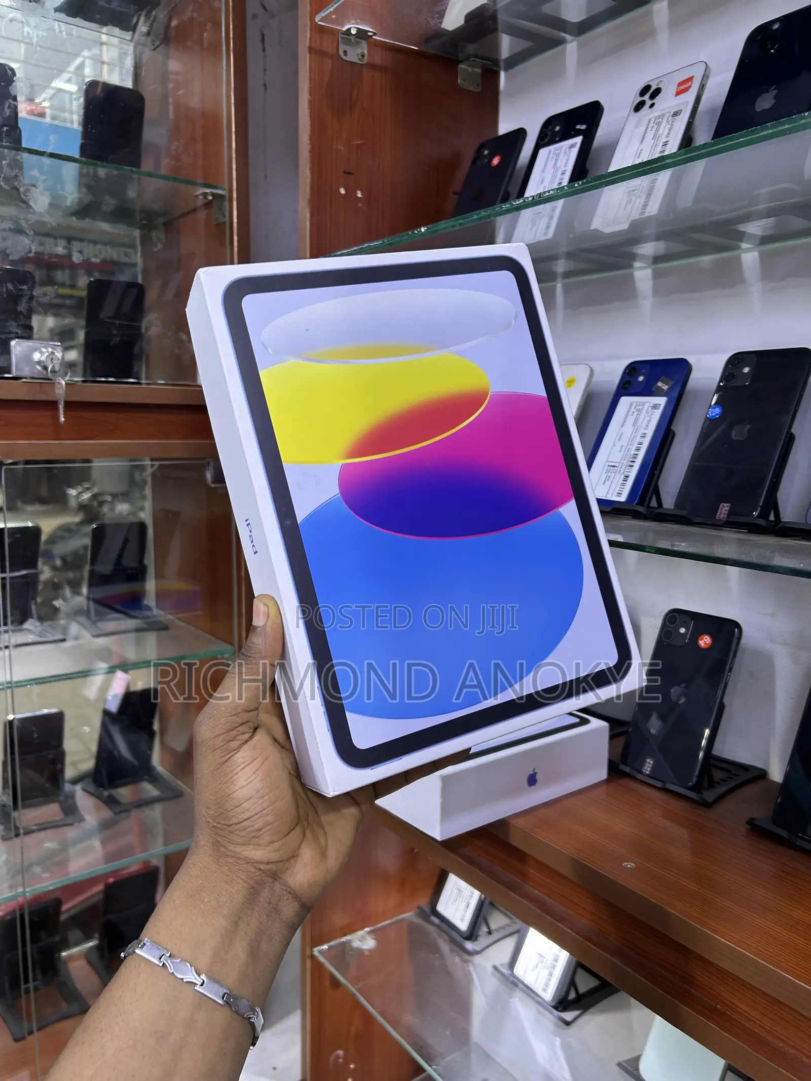 New Apple iPad (2025) 128 GB Blue