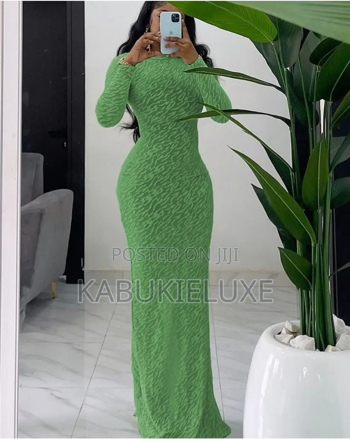 Green Ribbed Round Neck Slim-Fit Hip-Wrapping Long Dress,