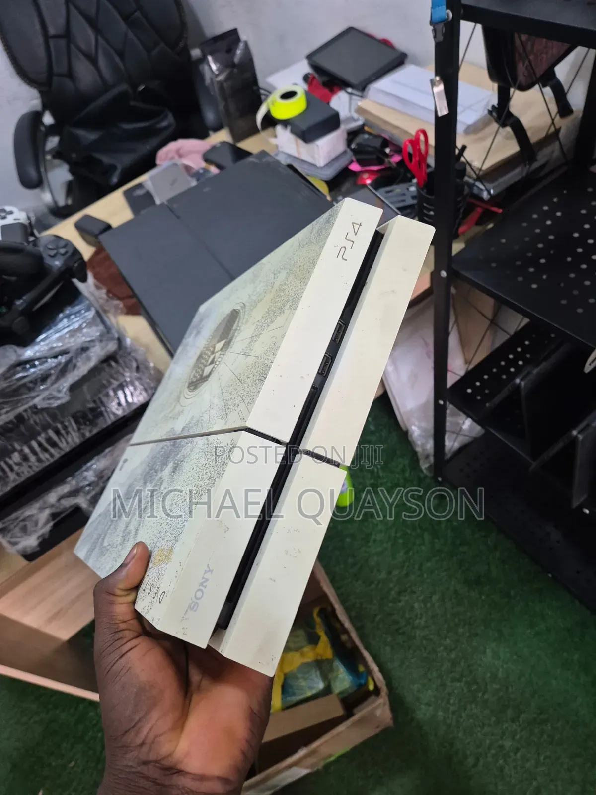 Ps4 With Two Controllers