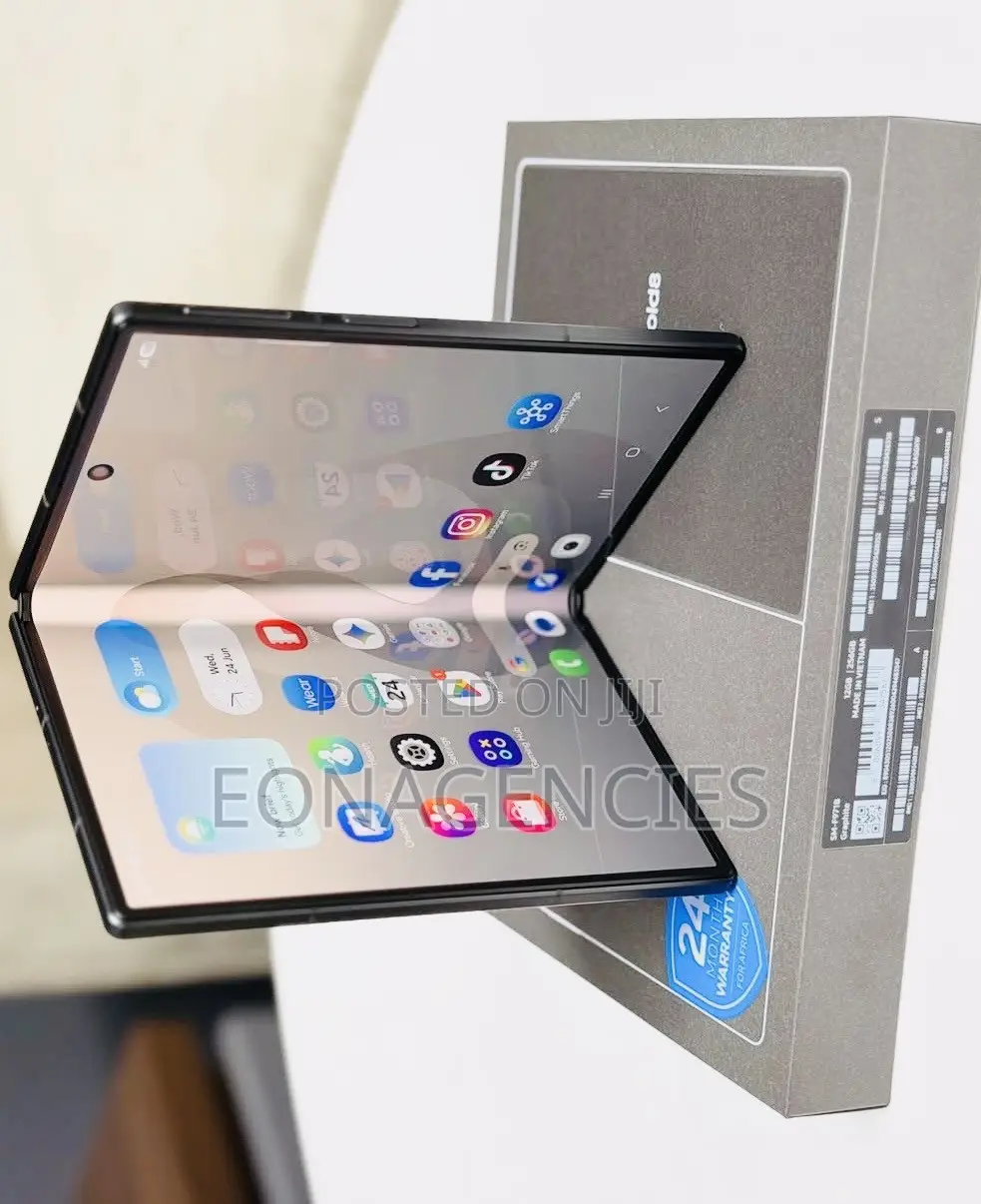 New Samsung Galaxy Z Fold8 256 GB Black