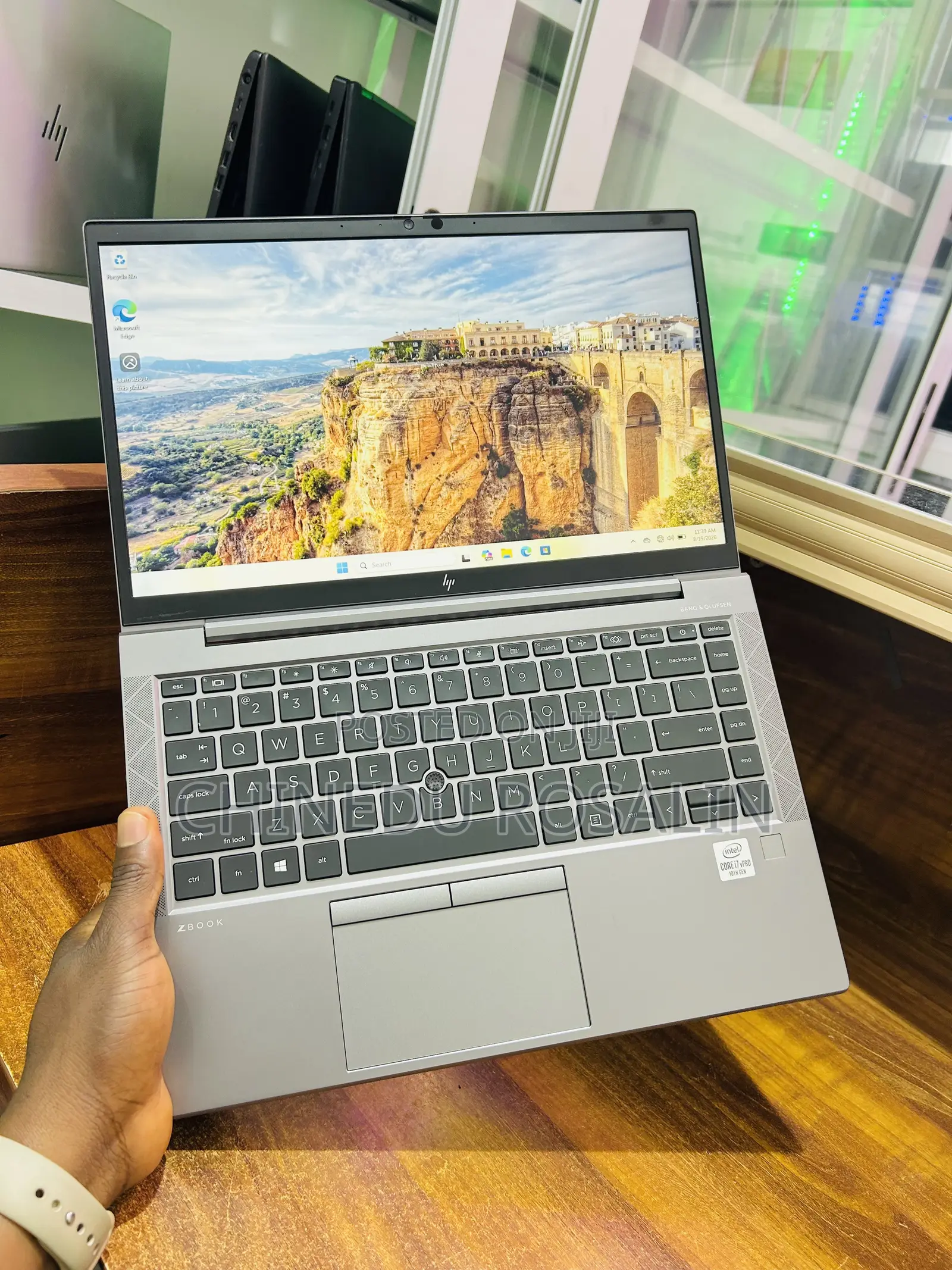 Laptop HP ZBook Firefly 14 G7 32GB Intel Core i7 SSD 1T