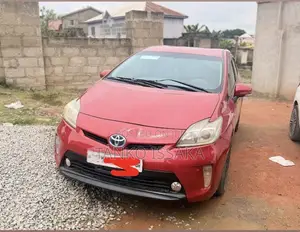 Toyota Prius 2013 Red