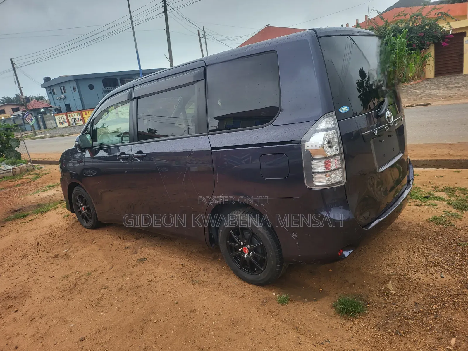 Toyota Voxy 2012 Black