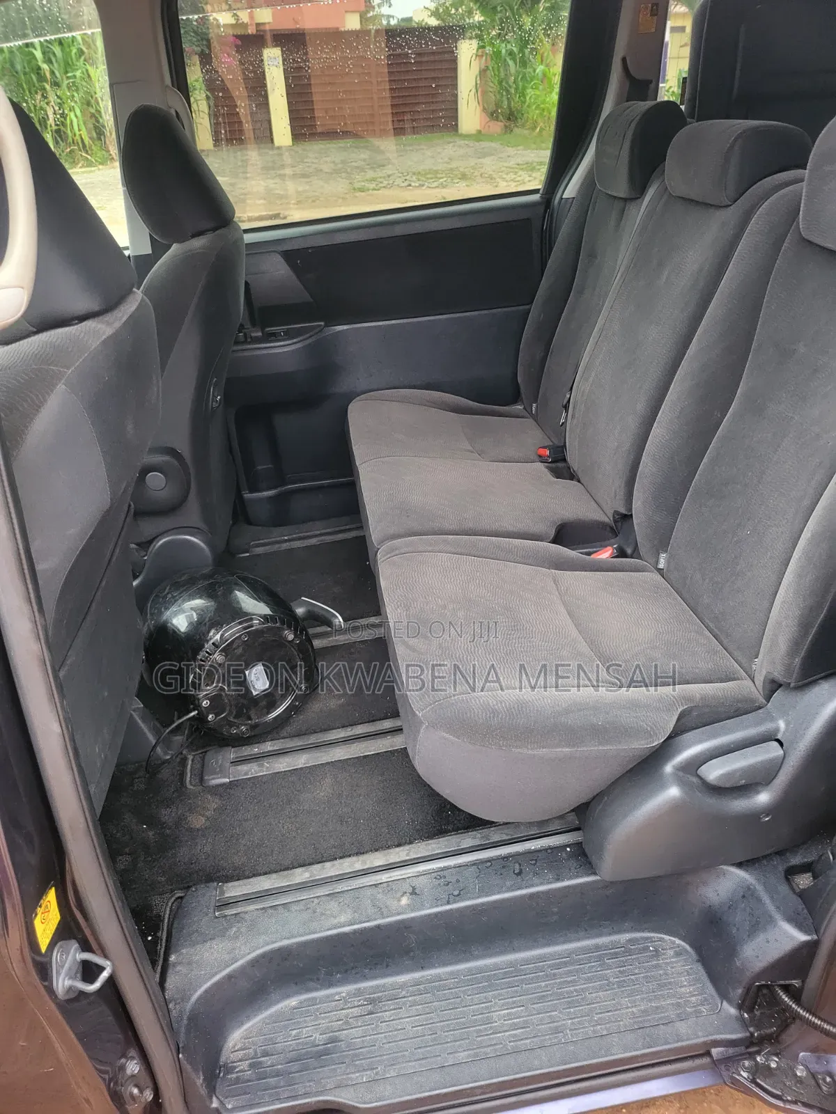 Toyota Voxy 2012 Black