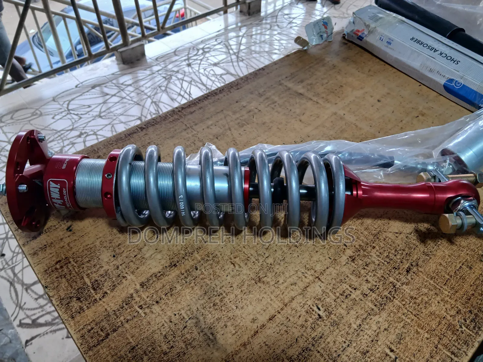 Sway-a-Way 2.5 Front Coilover Shock 2024 Ford F-150 (4WD) - Pair