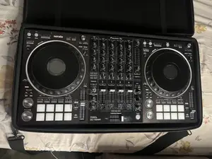 DDJ 1000srt With Bag