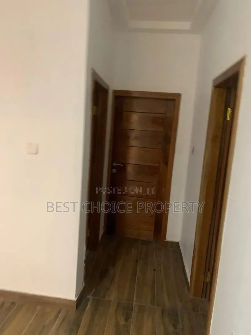 2bdrm Apartment in Ghana Flag for rent