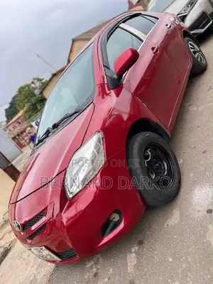 Toyota Yaris 2010 Red