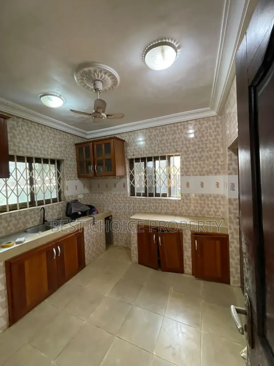 3bdrm Apartment in Light House, Sakora for rent