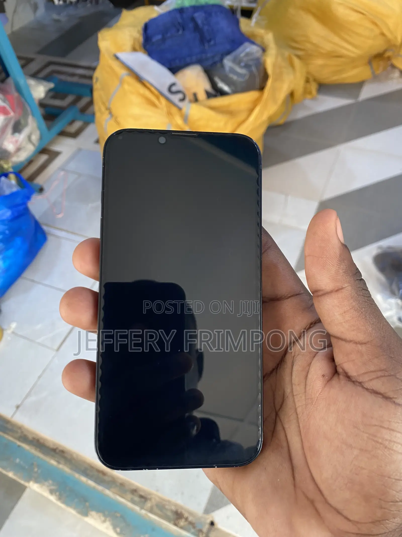 Apple iPhone 16e 128 GB Black