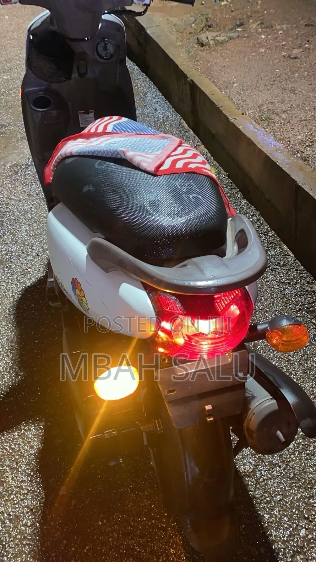 Yamaha 2022 White