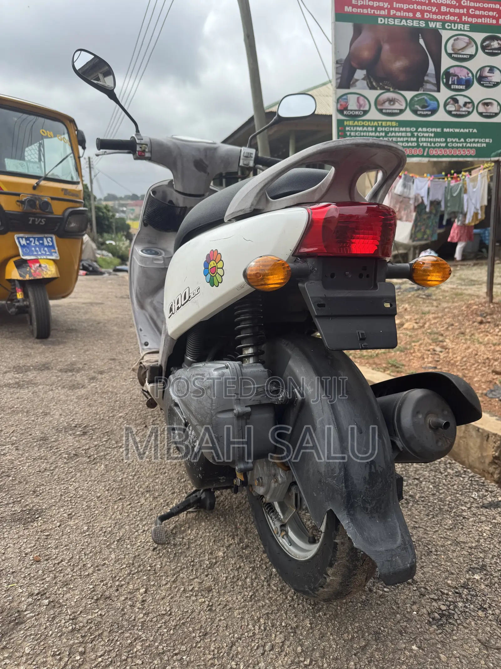 Yamaha 2022 White