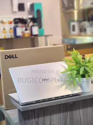 New Laptop Dell Pro 14 32GB Intel Core Ultra 7 SSD 512GB