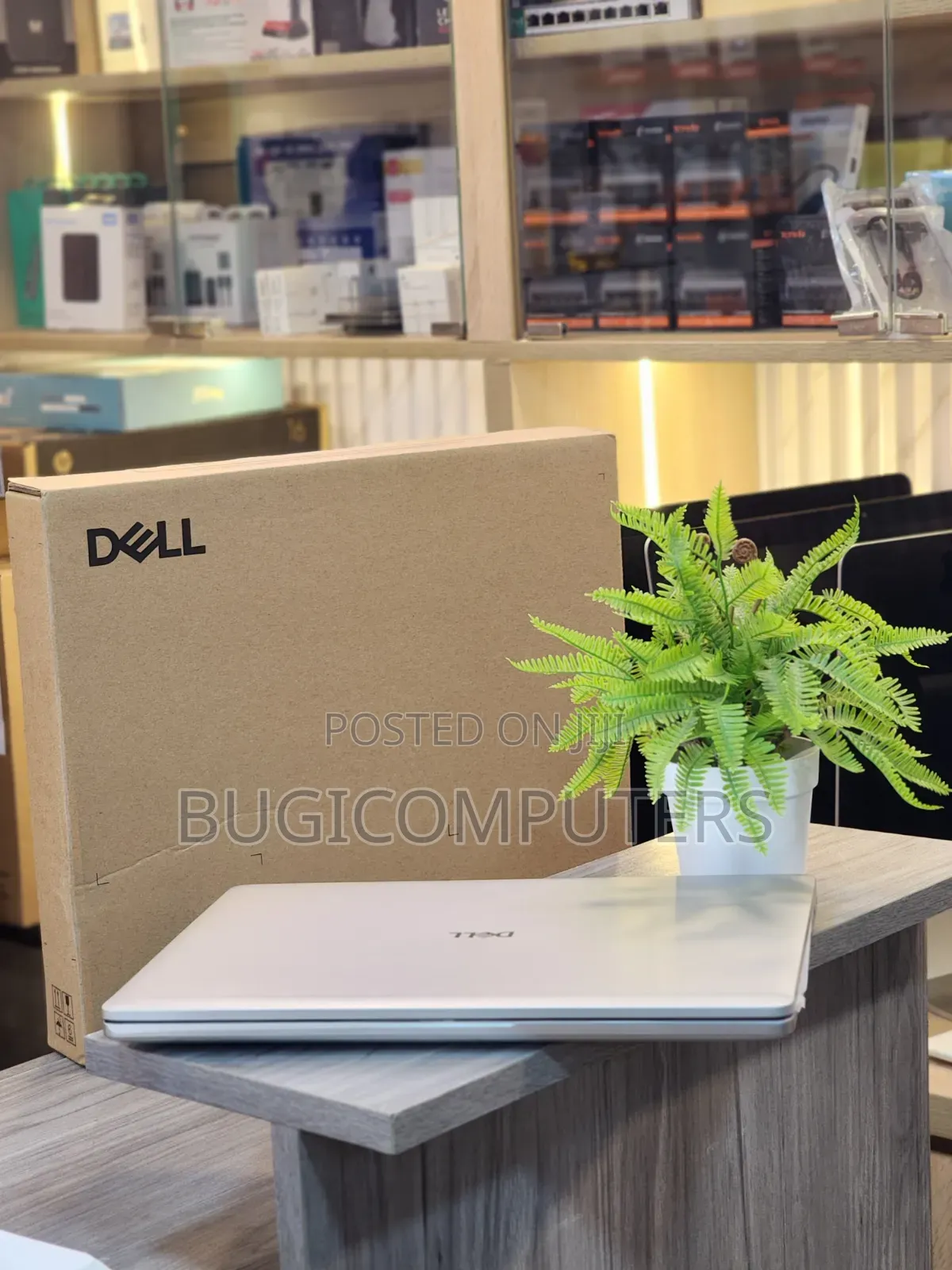 New Laptop Dell Pro 14 32GB Intel Core Ultra 7 SSD 512GB