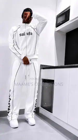 Men’s Trendy Hoodie and Jogger Set–Casual Wear (High Quality Material)