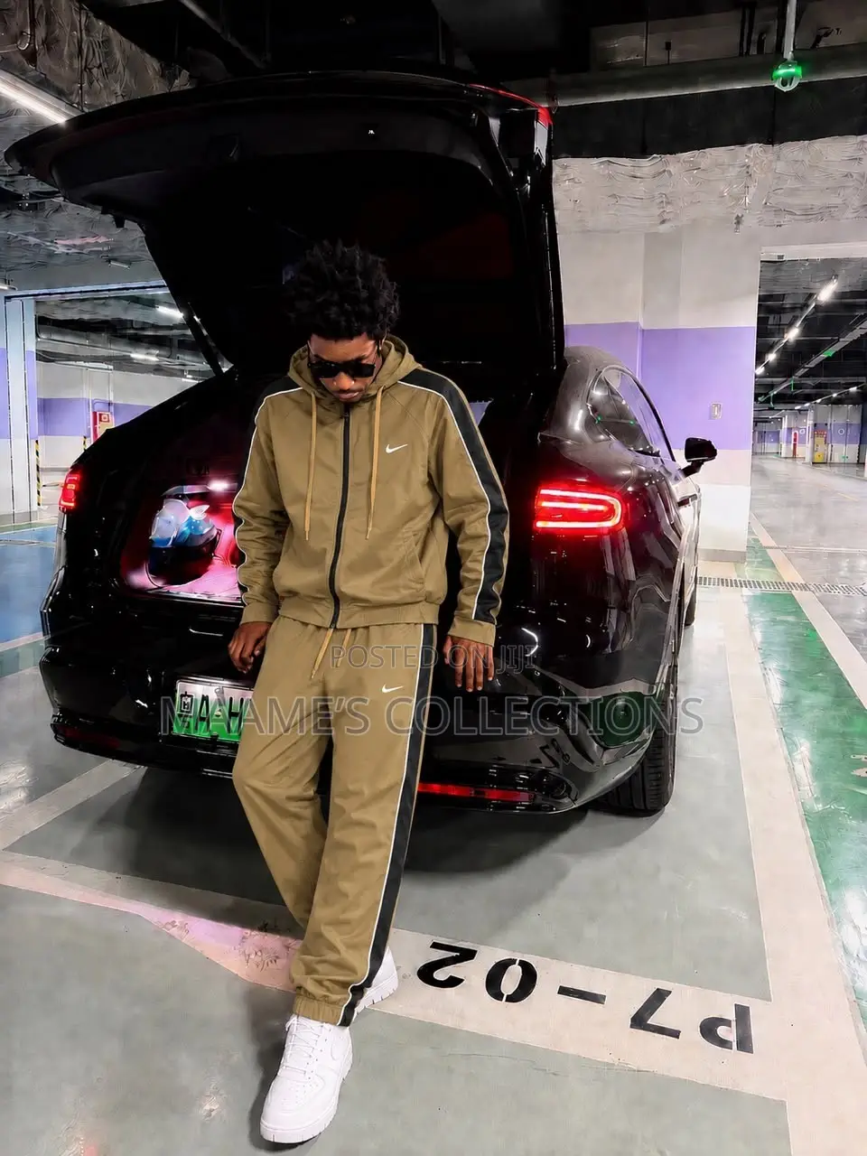Men’s Trendy Hoodie and Jogger Set–Casual Wear (High Quality Material)