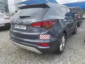 Hyundai Santa Fe Limited Ultimate AWD 2017 Gray