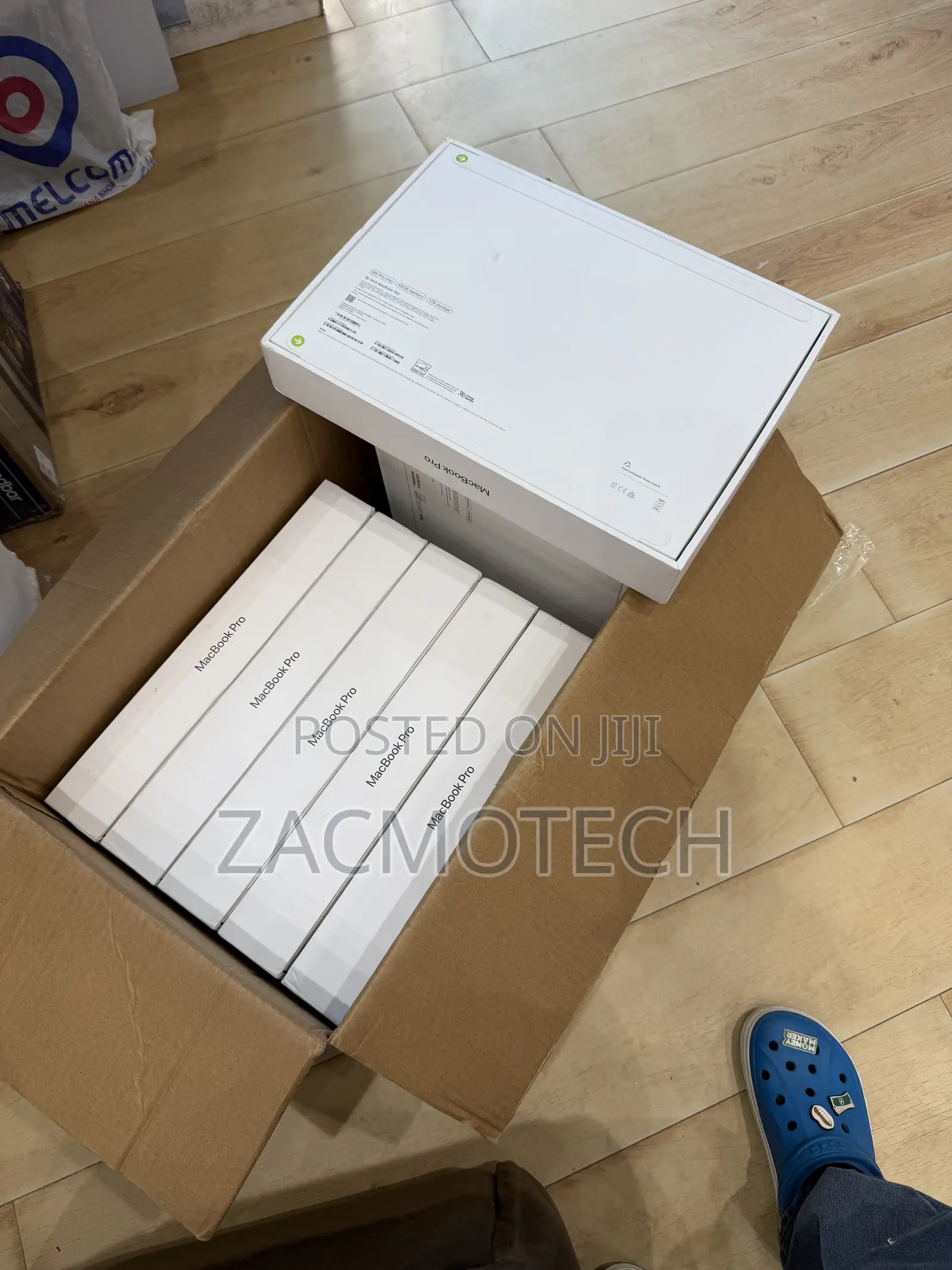 New Laptop Apple MacBook Air 2026 M5 16GB Apple M5 SSD 512GB