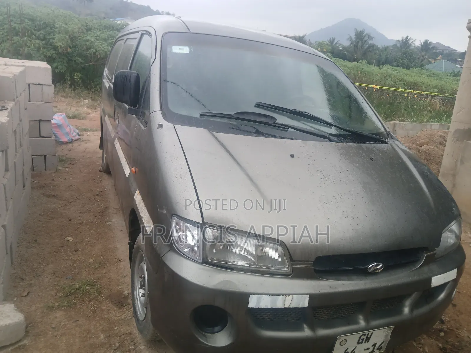 Hyundai H-100 2004 Grey