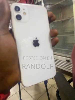 Apple iPhone 11 64 GB White