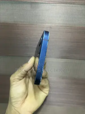 Apple iPhone 12 64 GB Black