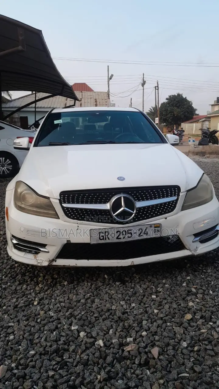 Mercedes-Benz C250 2013 White