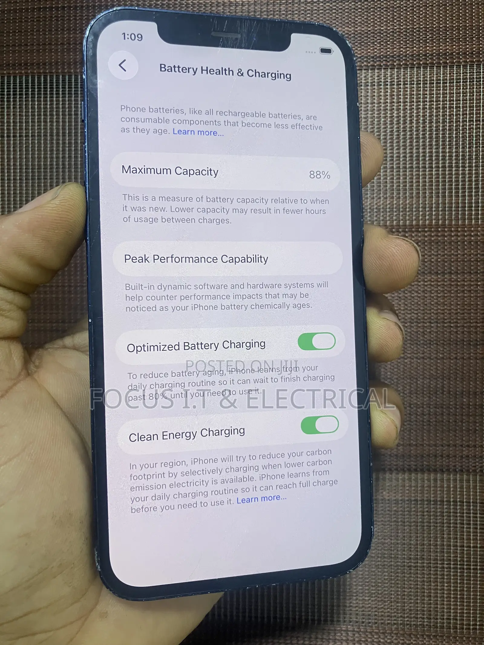 Apple iPhone 12 64 GB Black