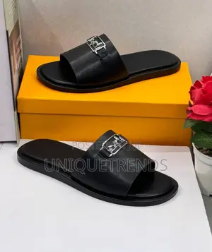 Quality HERMES Leather Slippers (Black)