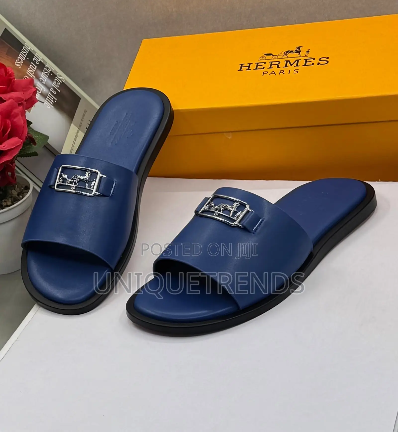 Executive HERMES Leather Slippers (Blue)
