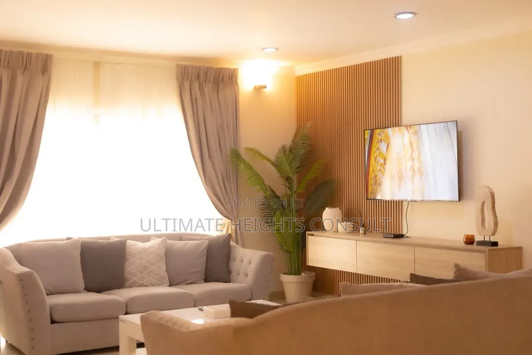Furnished 3bdrm Apartment in Airport Residential for rent