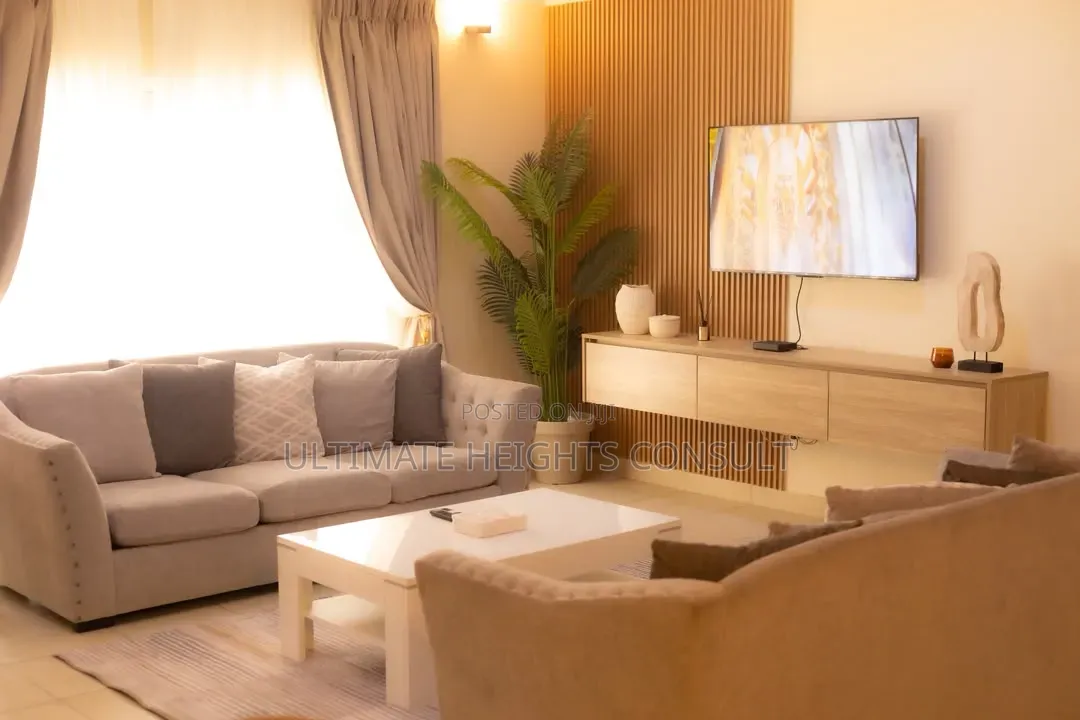 Furnished 3bdrm Apartment in Airport Residential for rent