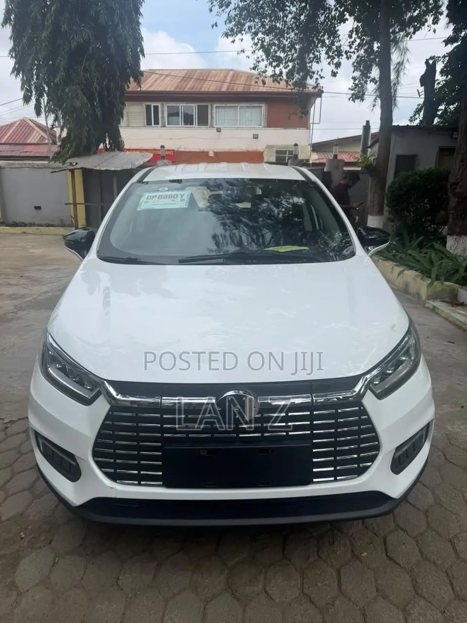 BYD Yuan Up 32 kWh FWD 2024 White