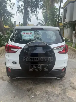 BYD Yuan Up 32 kWh FWD 2024 White