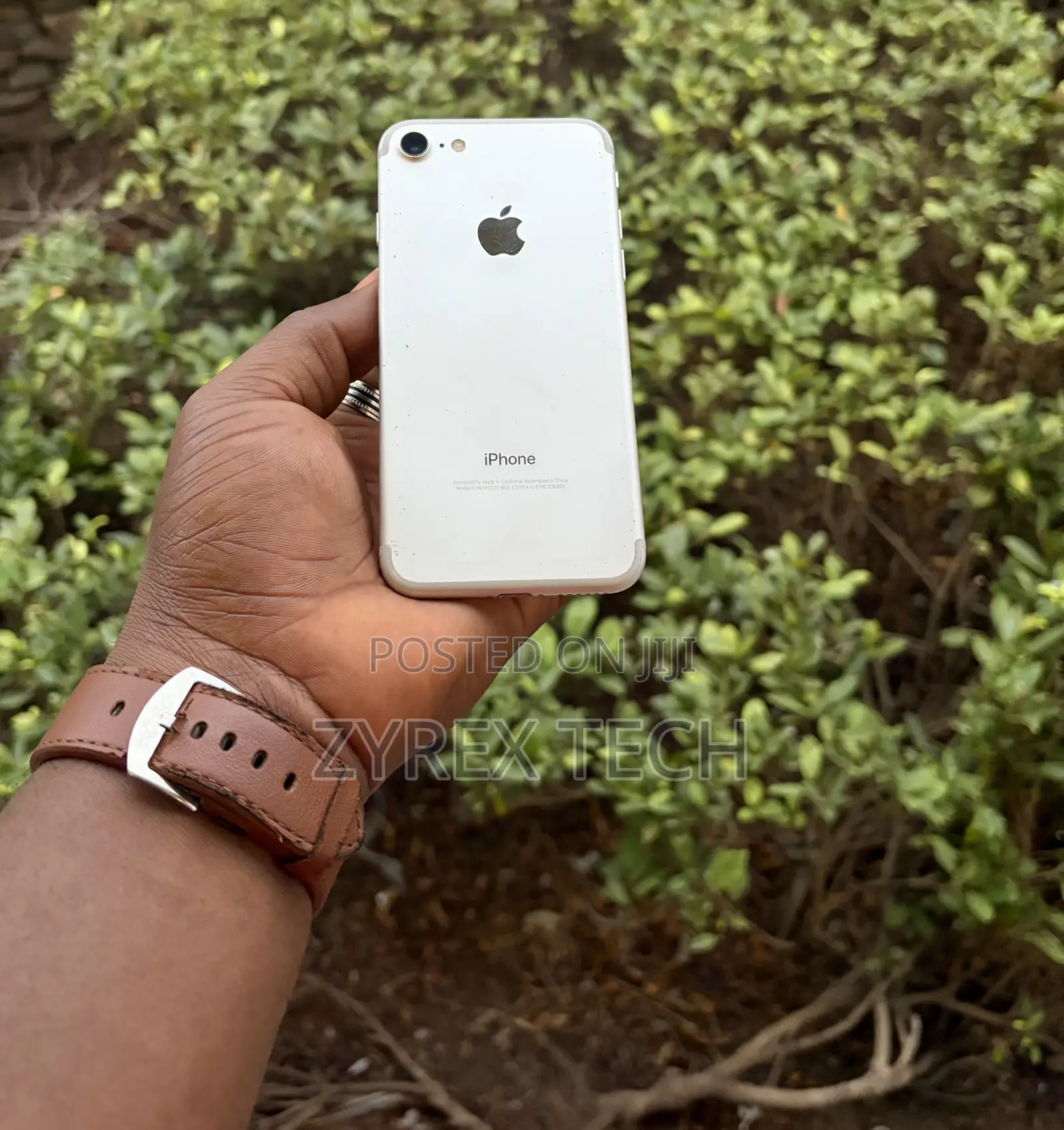 Apple iPhone 7 32 GB Gray