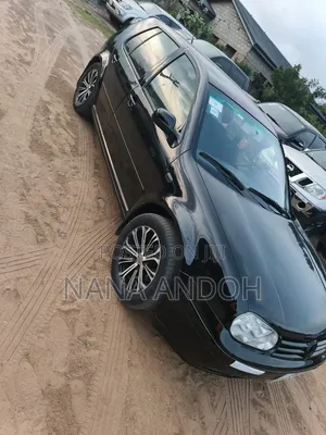 Volkswagen Golf 2002 Black