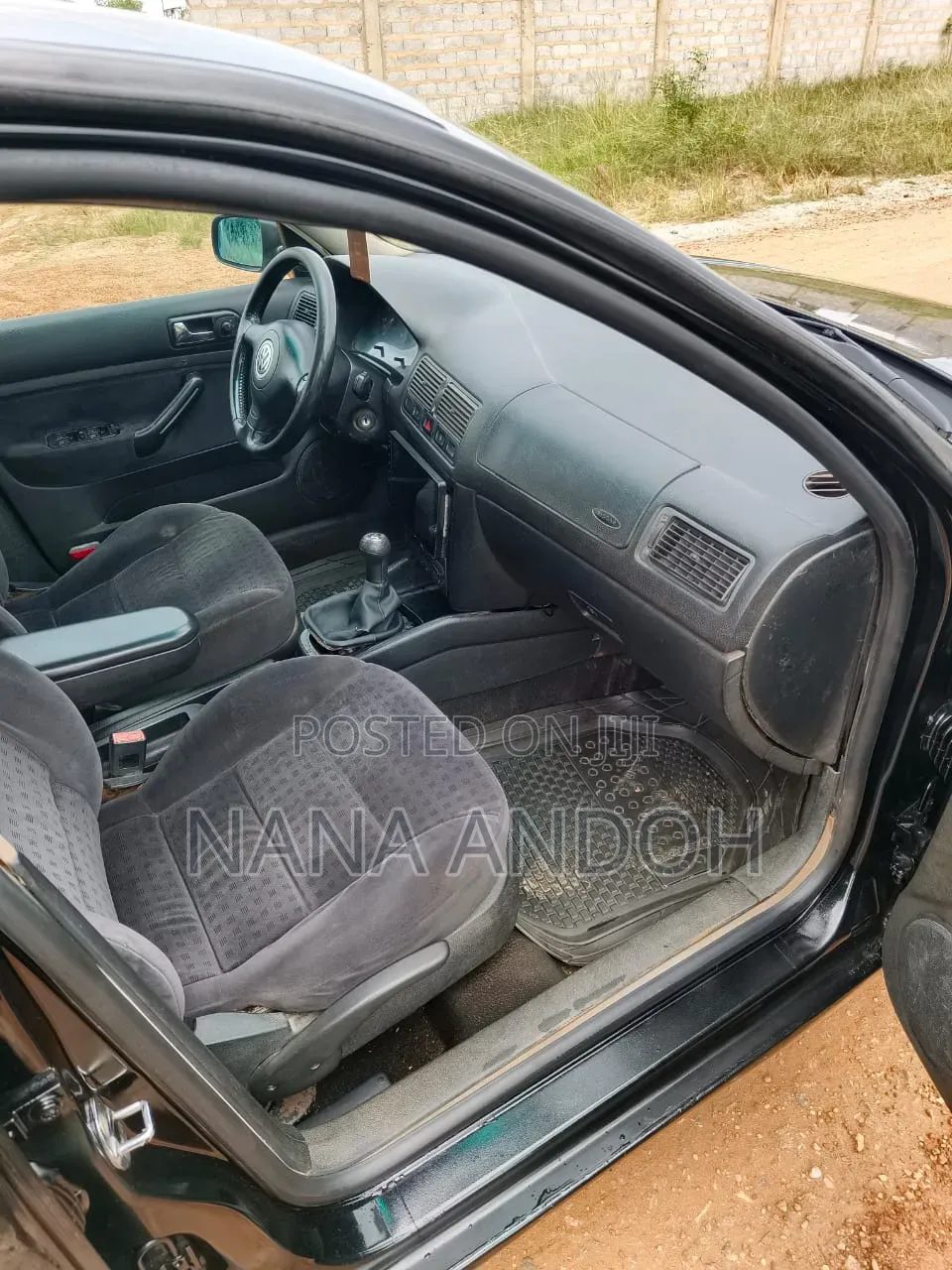 Volkswagen Golf 2002 Black