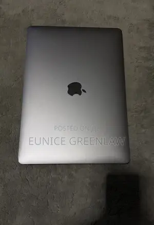 Laptop Apple MacBook Pro 2020 32GB Intel Core i7 SSD 1T