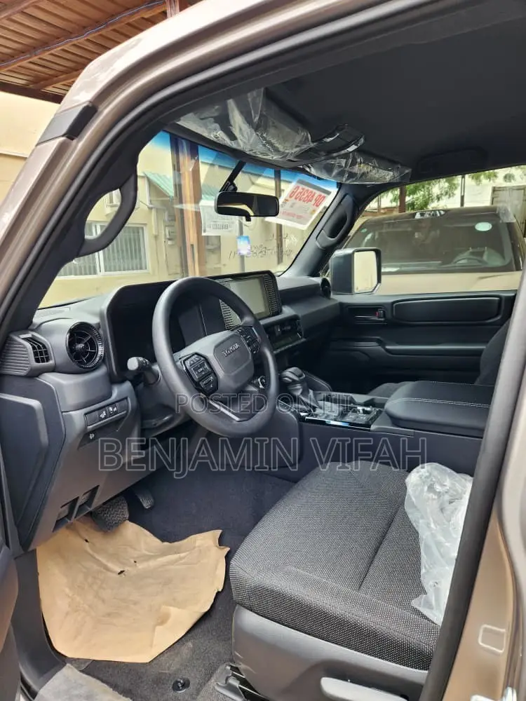 New Toyota Land Cruiser Prado 2024 Gray
