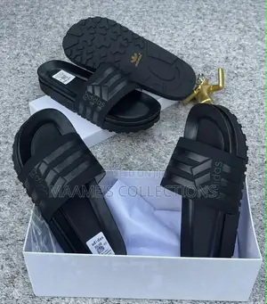 Men’s Adidas Adilette Slides – Latest Style | Premium Comfort