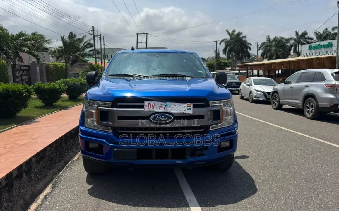 Ford F-150 2020 Blue