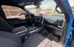 Ford F-150 2020 Blue