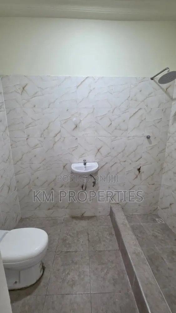 2bdrm Apartment in North Legon for rent