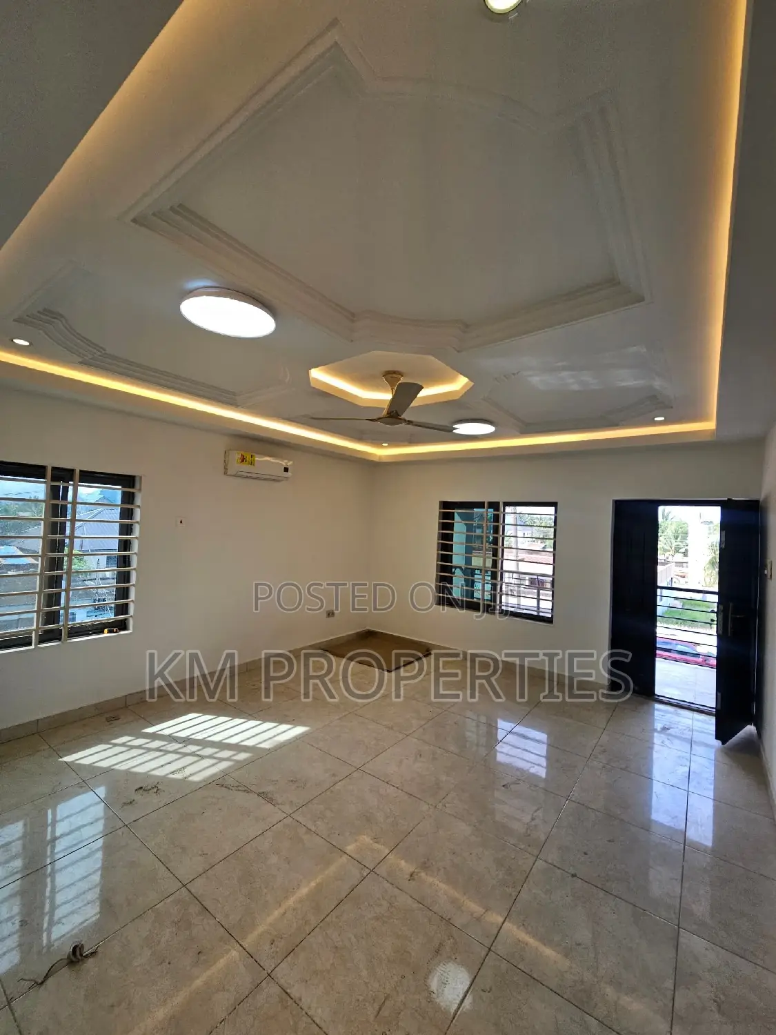 4bdrm House in Madina for sale