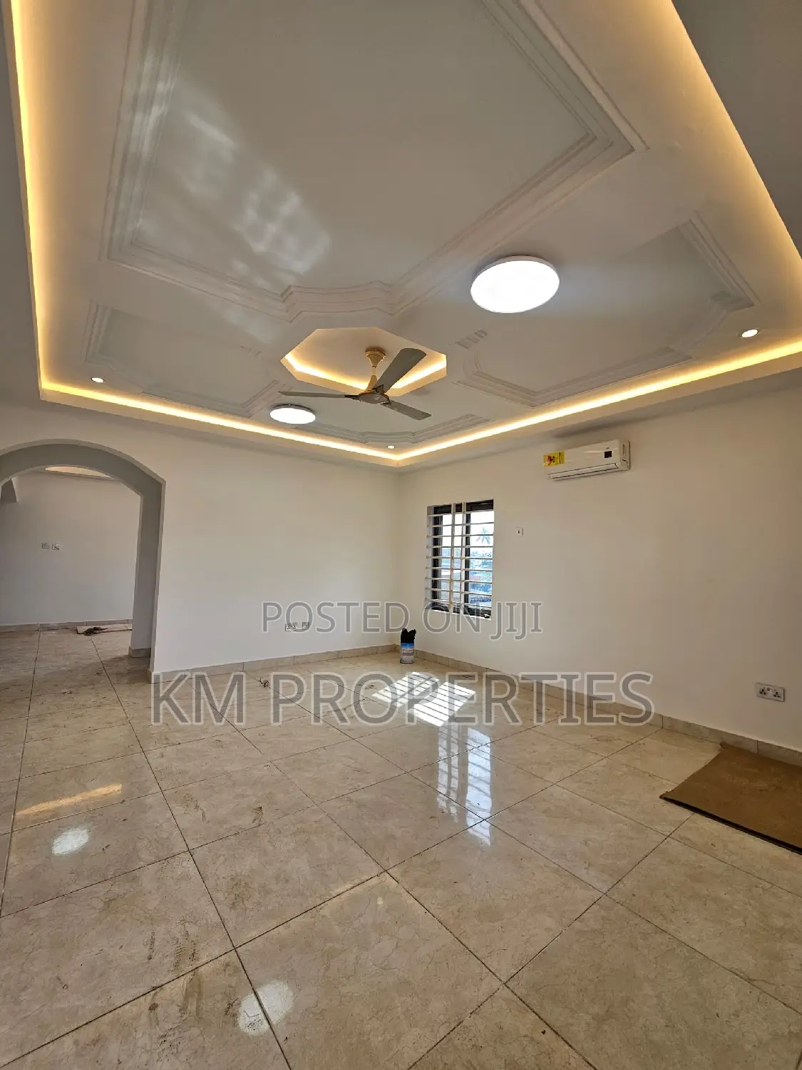 4bdrm House in Madina for sale