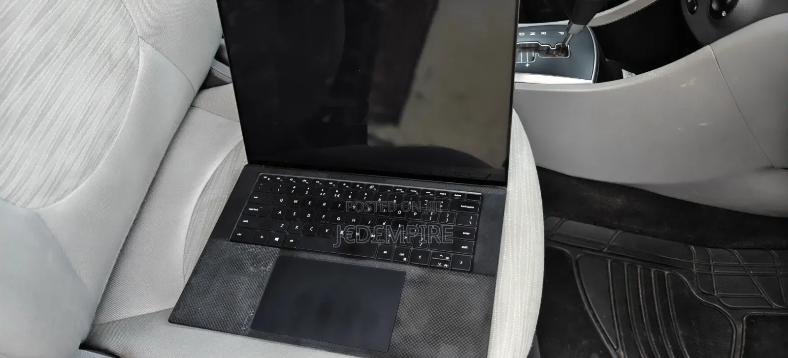 Laptop Dell Precision 5560 32GB Intel Core i5 SSD 1T