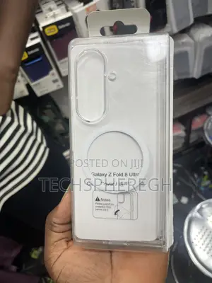 Magnetic Clear Case for Samsung Galaxy Z Fold 8 Ultra– Brand New