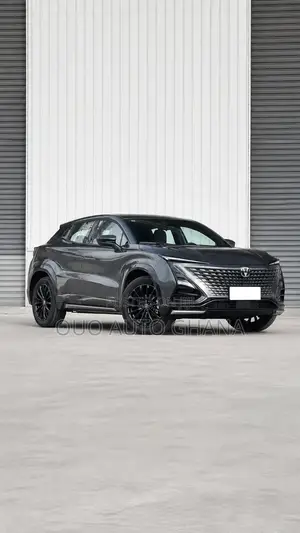 Changan UNI-T 1.5 FWD 2023 Gray