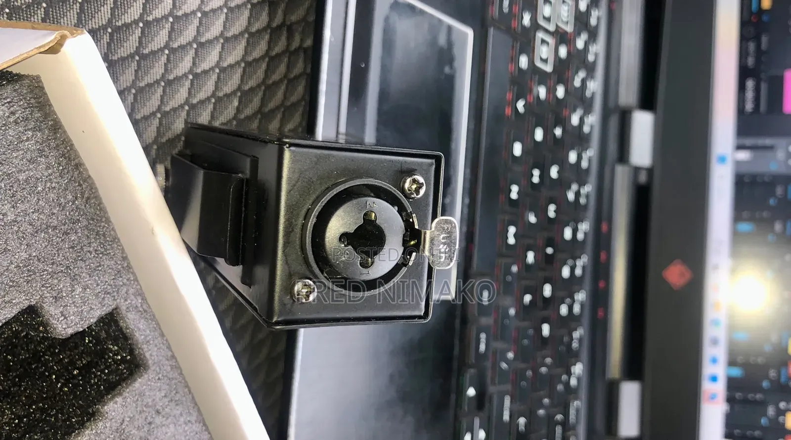 P2 in-Ear Monitor Amplifier for Live Bands Instrumentalists
